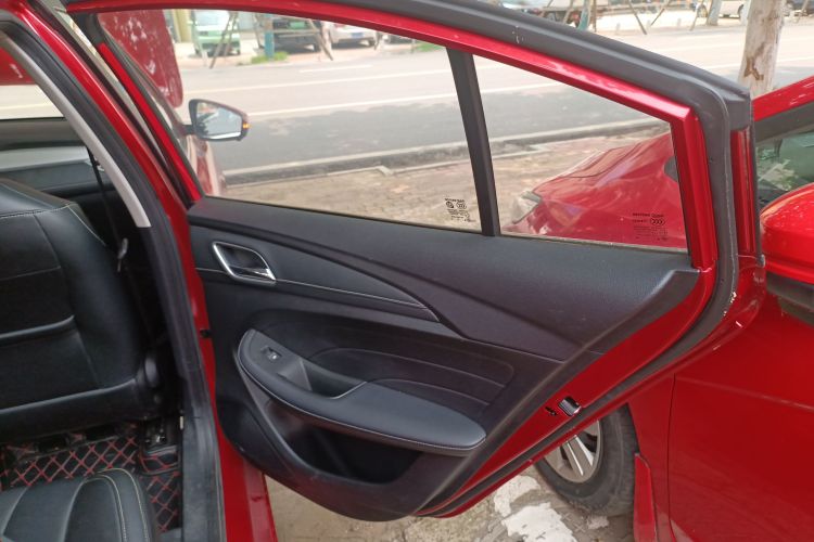 荣威i5 2020款 1.5L 自动4G互联领豪旗舰版中控内饰7006