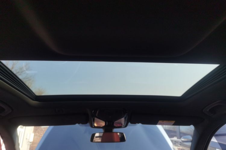 宝马5系 2022款 改款二 525Li M运动套装中控内饰22