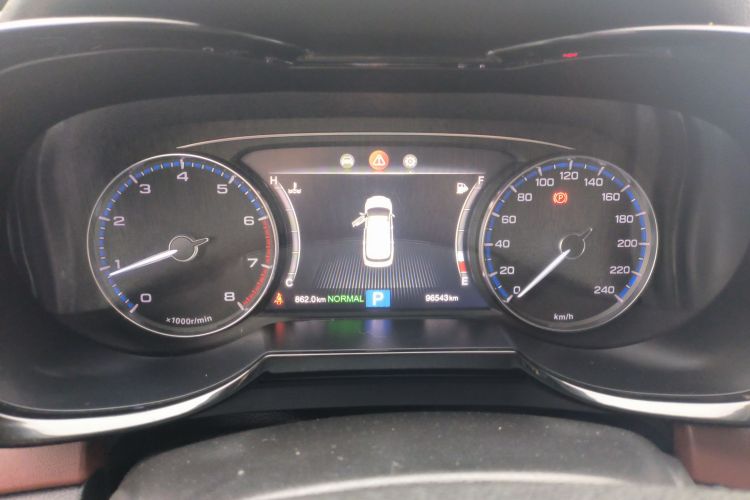 广汽传祺 传祺GS8 2017款  320T 两驱豪华版（七座）中控内饰14