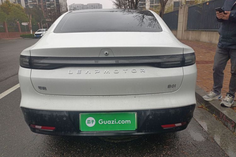 零跑汽车 零跑B01 2025款 650悦享版车身外观6