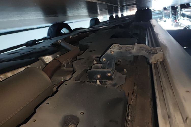 奥迪Q6 2024款 45 TFSI quattro 齐云型 羽林套装 7座局部细节9002