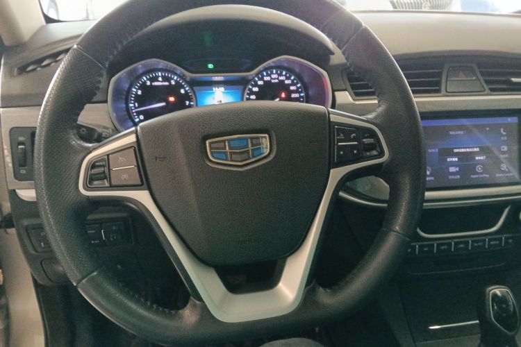 吉利汽车 帝豪 2017款 三厢百万款 1.5L CVT向上版中控内饰13