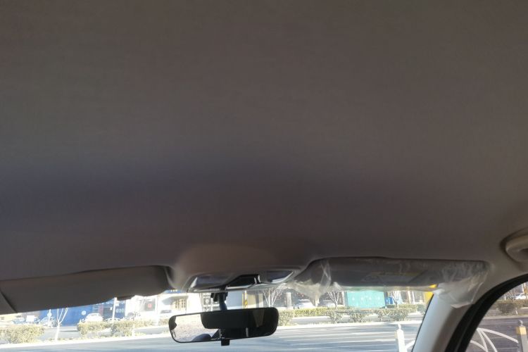 长城 金刚炮 2022款 2.0T手动柴油两驱精英型长箱GW4D20M中控内饰22