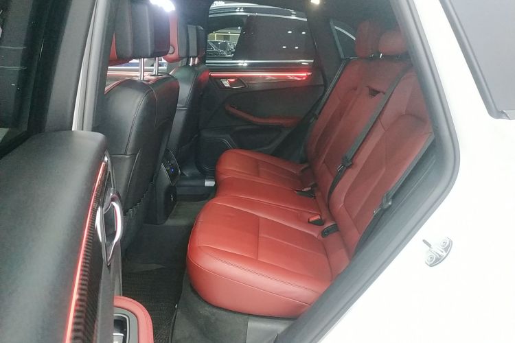 保时捷 2021款 Macan 2.0T中控内饰21