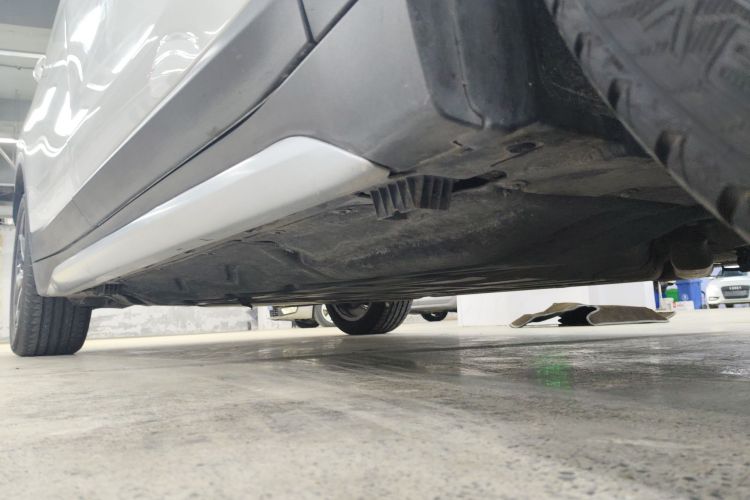 宝马X1新能源 2019款 xDrive25Le 豪华型局部细节9001