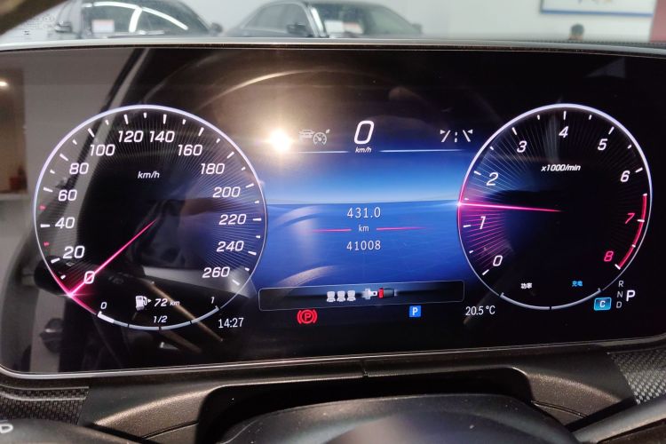 奔驰C级 2023款 改款 C 200 L 运动版中控内饰14