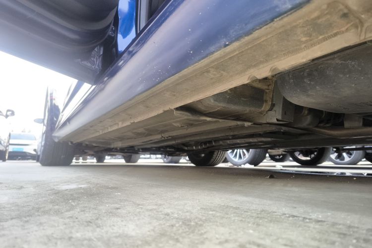 日产 天籁 2021款 2.0L XL 舒适版局部细节9002