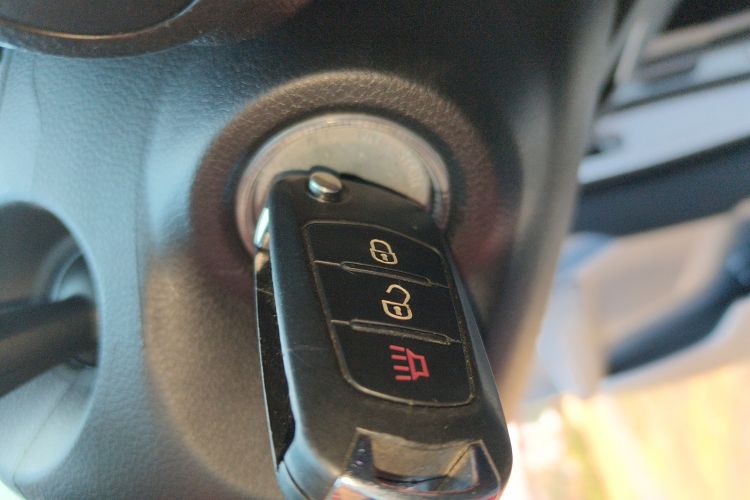 哈弗H5 2023款 2.0T自动四驱领创 柴油中控内饰11