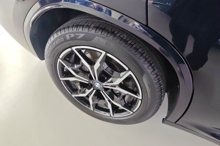 宝马X3 2022款 改款 xDrive25i M运动套装车身外观6008