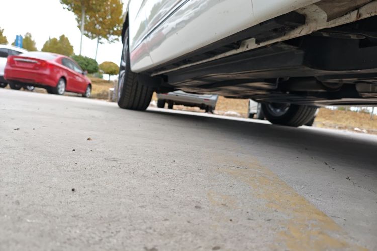 捷豹F-PACE 2024款 P250 R-Dynamic SE局部细节9001