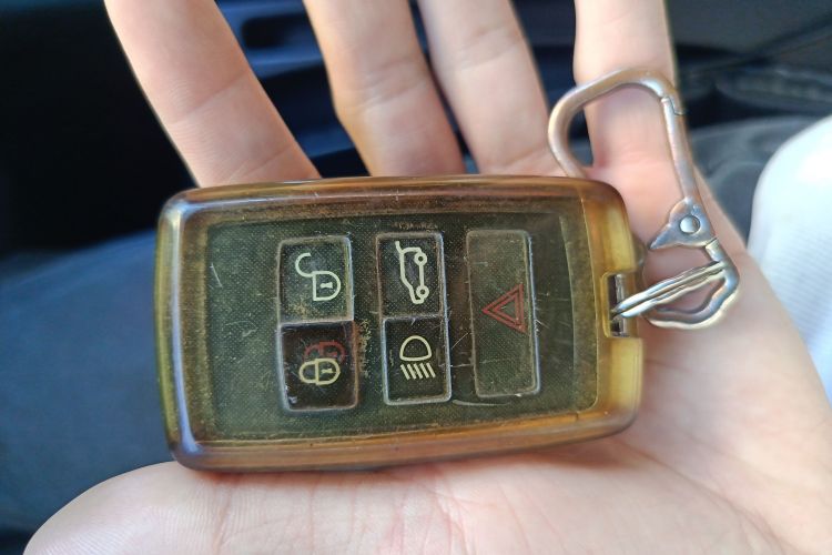 路虎 发现运动版 2022款 249PS R-Dynamic S 性能版 5座中控内饰11