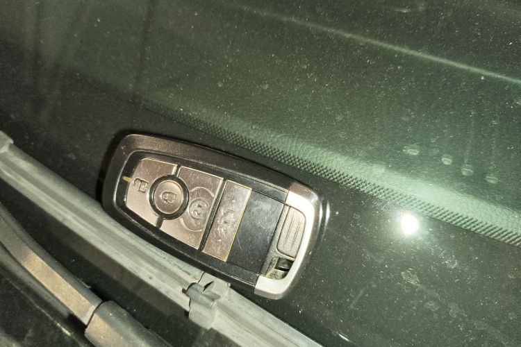 福特 蒙迪欧 2017款 EcoBoost 245 豪华运动型中控内饰11