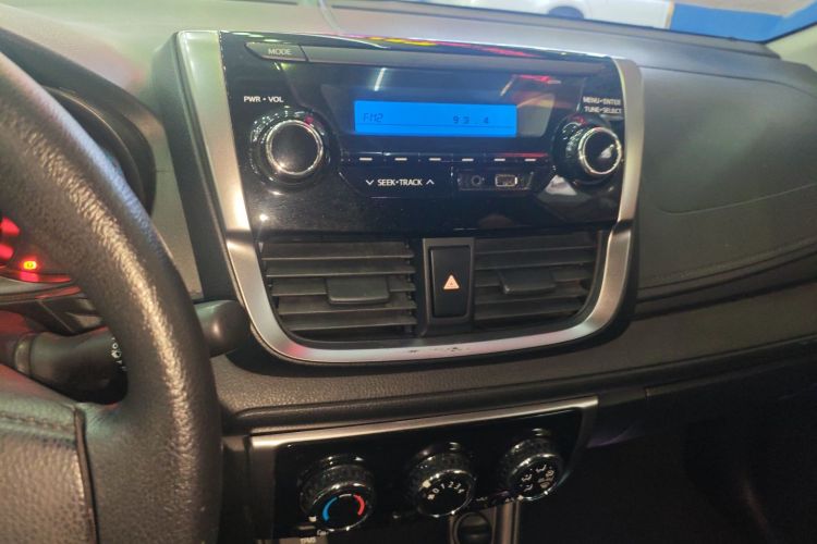 丰田 YARiS L 致炫 2019款 1.5E CVT魅动版 国VI中控内饰16