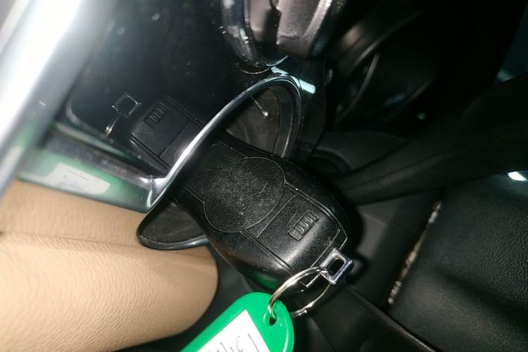 保时捷 2013款 Panamera 4 Platinum Edition 3.6L中控内饰11