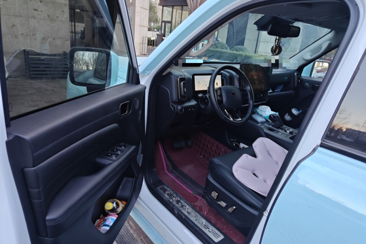 哈弗H9 2024款 2.0T 汽油四驱极境版中控内饰20