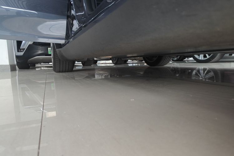 特斯拉 Model Y 2021款 长续航全轮驱动版 3D7局部细节9001