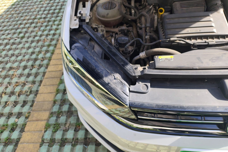 大众 高尔夫·嘉旅 2019款 280TSI 自动守望型 国VI车身外观8