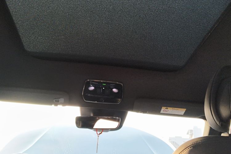 蔚来ES8 2020款 450KM 六座版中控内饰22