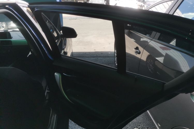 宝马1系(进口) 2018款 118i 领先型中控内饰45