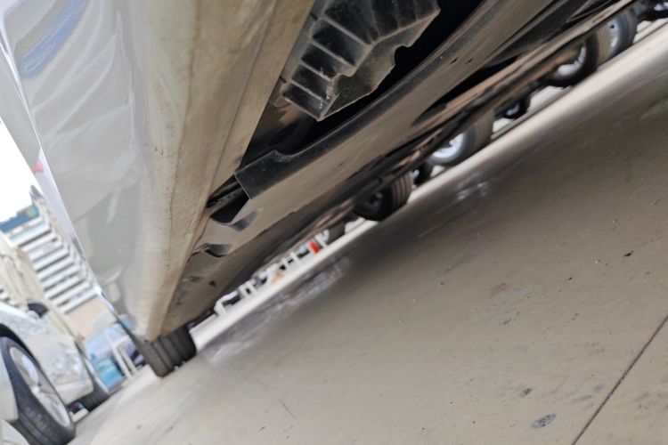 宝马5系 2023款 530Li 领先型 M运动套装局部细节9002