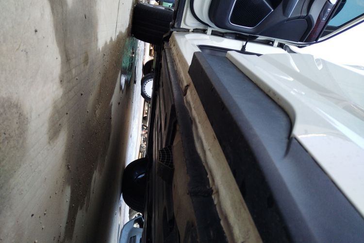 领克01 2017款 2.0T 四驱劲Pro版局部细节9002