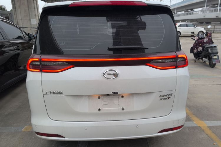 广汽传祺 传祺M6 2019款 270T 自动尊享版（七座）国V车身外观6004