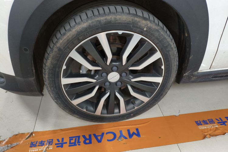 领克02 2021款 2.0TD 自动两驱劲 冠军版车身外观6007