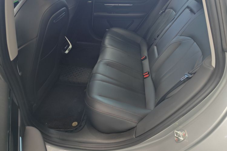 小鹏P7 2022款 480E中控内饰21