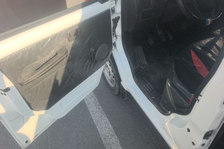 五菱汽车 五菱荣光 2021款 1.5L加长基本型封窗车2座L3C中控内饰20