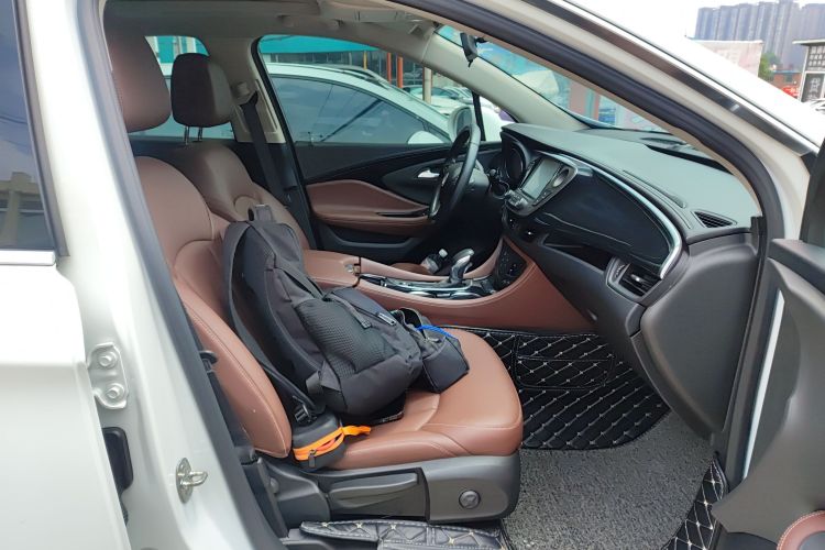 别克 昂科威 2018款 28T 四驱精英型中控内饰41