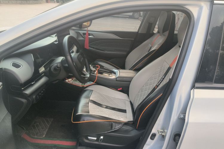 埃安 AION S Plus 2023款 70 乐享版 三元锂局部细节19