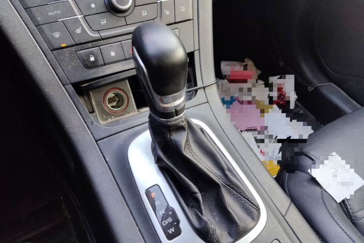 名爵 锐腾 2015款 1.5TGI TST豪华版中控内饰18