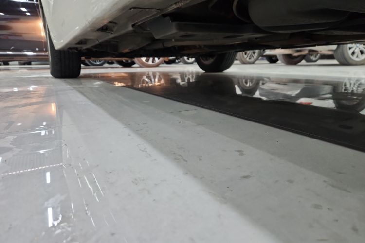 丰田 逸致 2014款 星耀 180G CVT舒适版局部细节9002