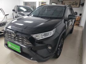 丰田 RAV4荣放 2020款 2.0L CVT两驱尊贵版
