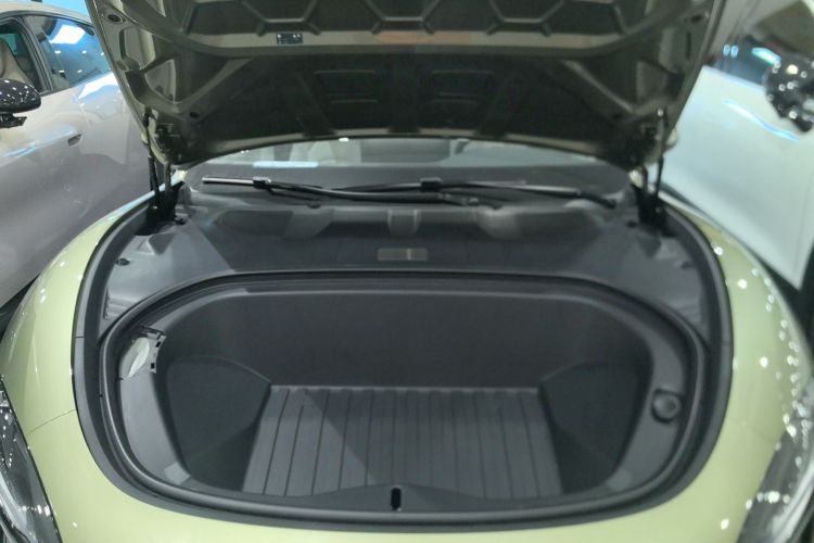 小米汽车 小米SU7 2024款 后驱超长续航高阶智驾Pro版机舱底盘24