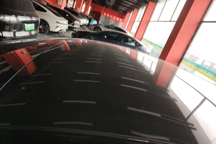 特斯拉 Model Y 2022款 长续航全轮驱动版局部细节57