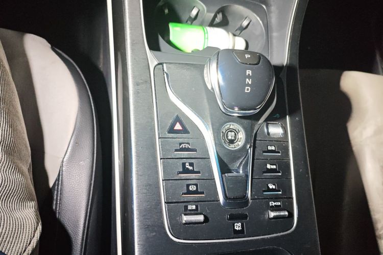 比亚迪 秦PLUS 2021款 EV 500KM 尊贵型局部细节18