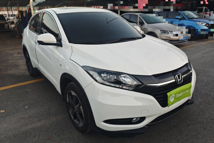 本田 缤智 2017款 1.8L CVT两驱先锋型车身外观3