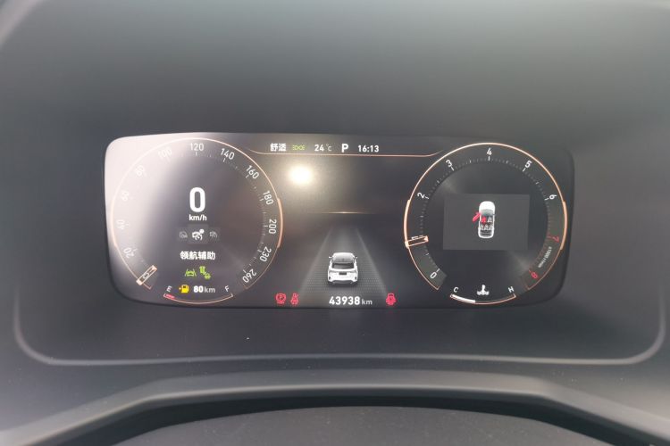 领克06 2020款 1.5T 耀Halo中控内饰14