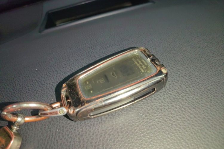 丰田 凯美瑞 2019款 2.5G 豪华版 国VI中控内饰11