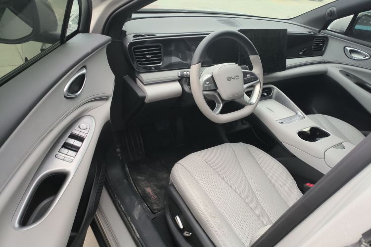 比亚迪 海狮06新能源 2025款 EV 605领航Pro版中控内饰20