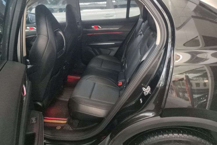 领克01 2021款 2.0TD 两驱型Pro中控内饰21