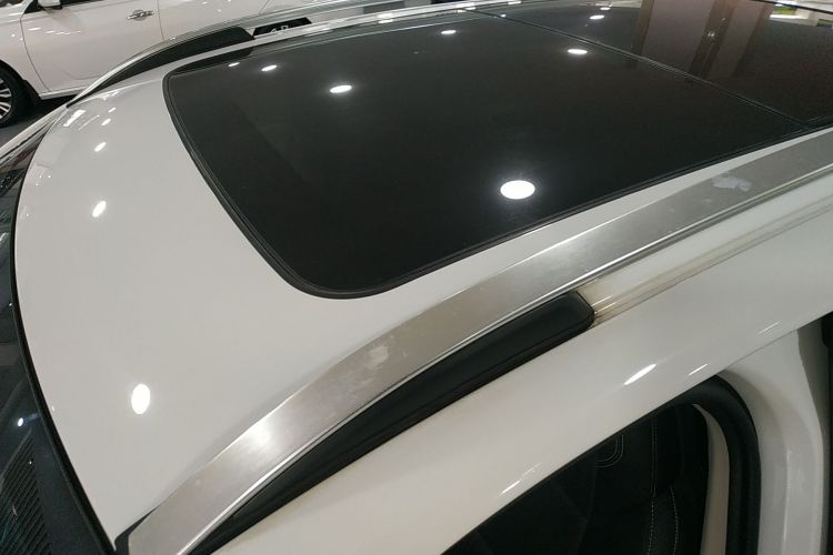 领克01 2019款 2.0T 两驱型Pro版 国V局部细节57