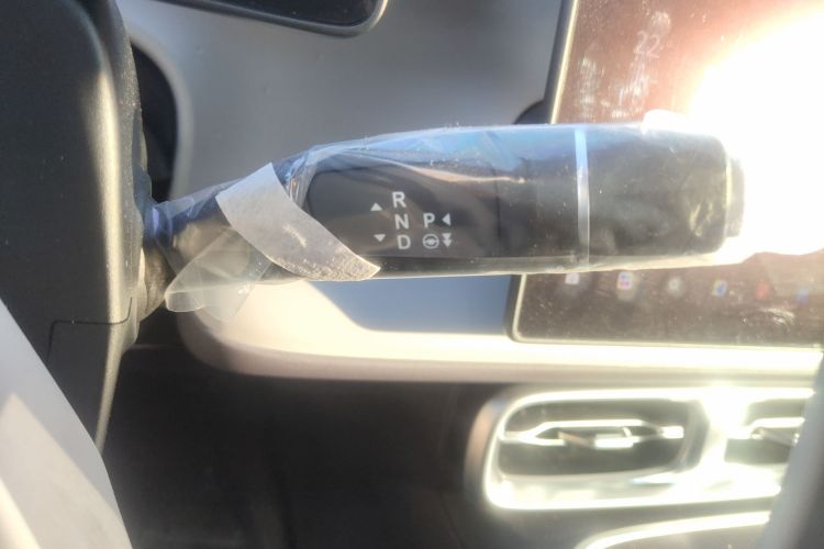 零跑汽车 零跑B01 2025款 650激光雷达版中控内饰18