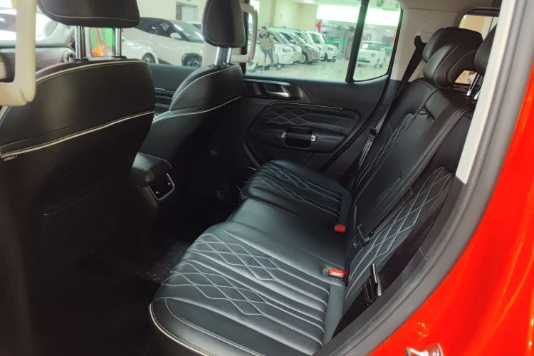 坦克300 2021款 越野版 2.0T 挑战者中控内饰21