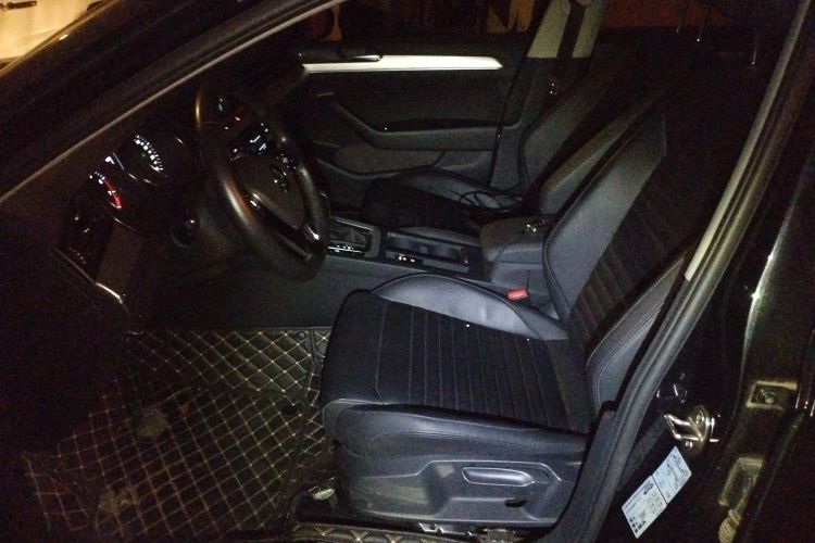 大众 迈腾 2019款 280TSI DSG 舒适型 国VI局部细节19