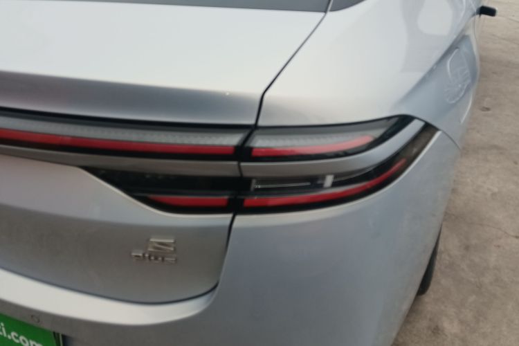 埃安 AION S Plus 2022款 70 智驾版车身外观6006