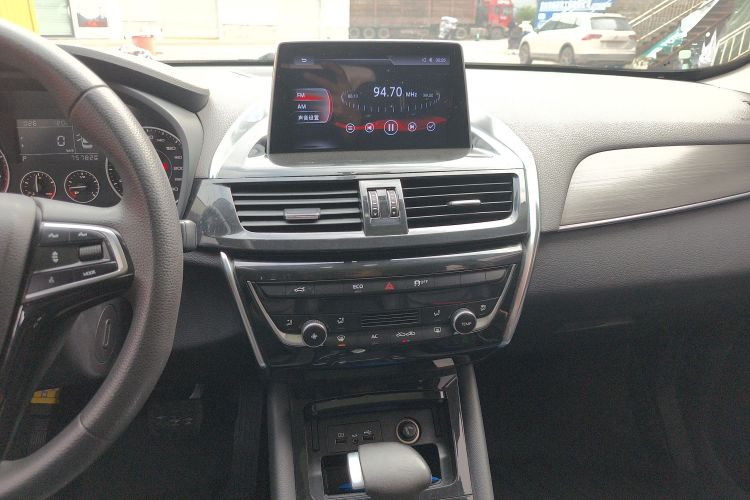 宝沃BX5 2020款 20TGDI 自动两驱先锋型中控内饰16