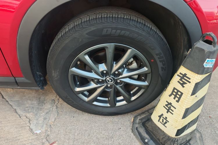 马自达CX-4 2021款 2.0L 自动两驱蓝天活力版车身外观10