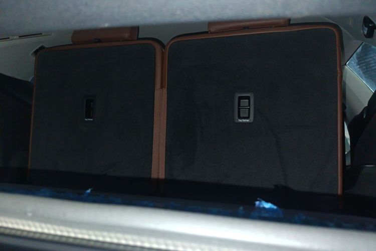 奥迪Q7 2019款 55 TFSI 技术型局部细节23